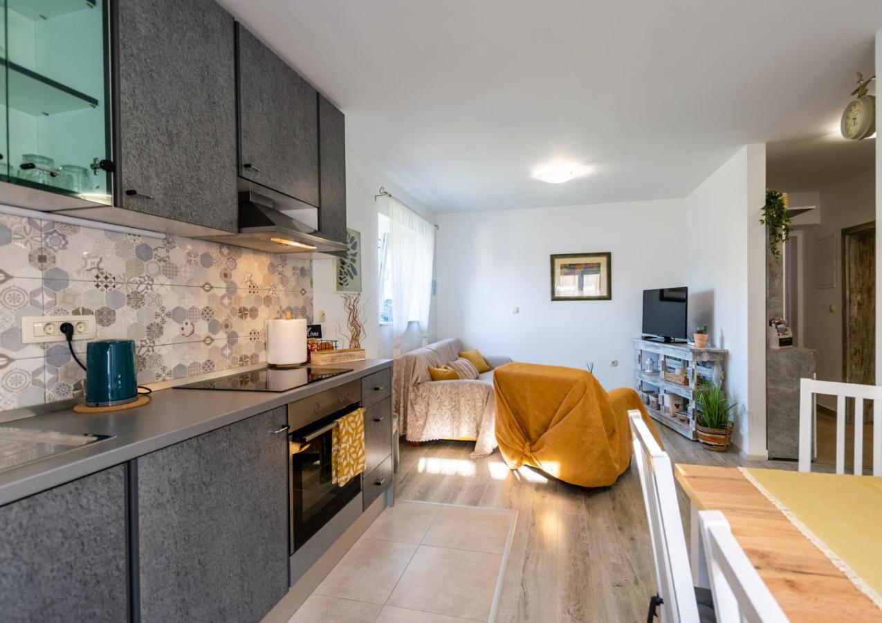 Apartman Tina Metković Εξωτερικό φωτογραφία