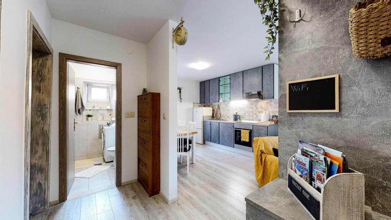 Apartman Tina Metković Εξωτερικό φωτογραφία